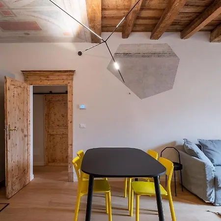 Appartamento Di Design-Nel Quartiere Saragozza * Bolonia