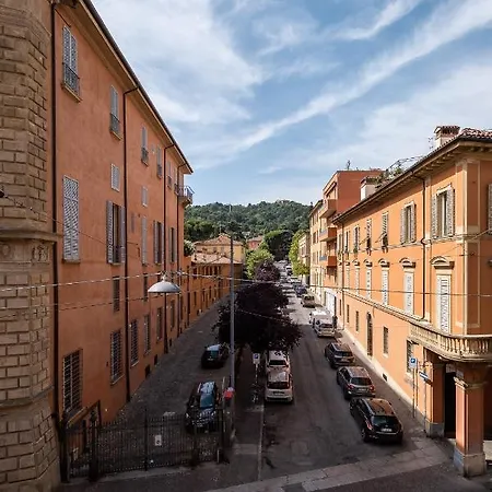Appartamento Di Design-Nel Quartiere Saragozza *
